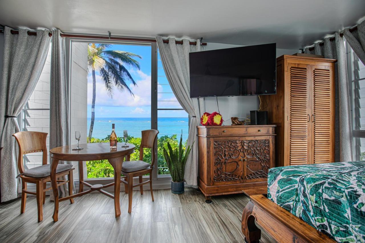 Breezy Beachfront Bali-Style Haven 180 Degree Oceanview Hau'ula Exterior foto